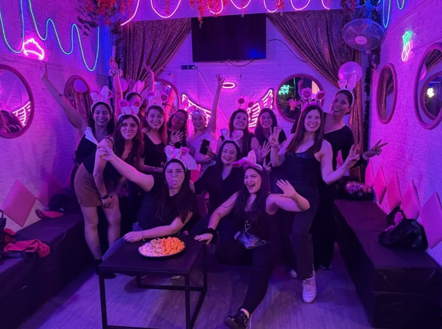 Grupo grande despedida de soltera Club de Princesas Santiago 2026